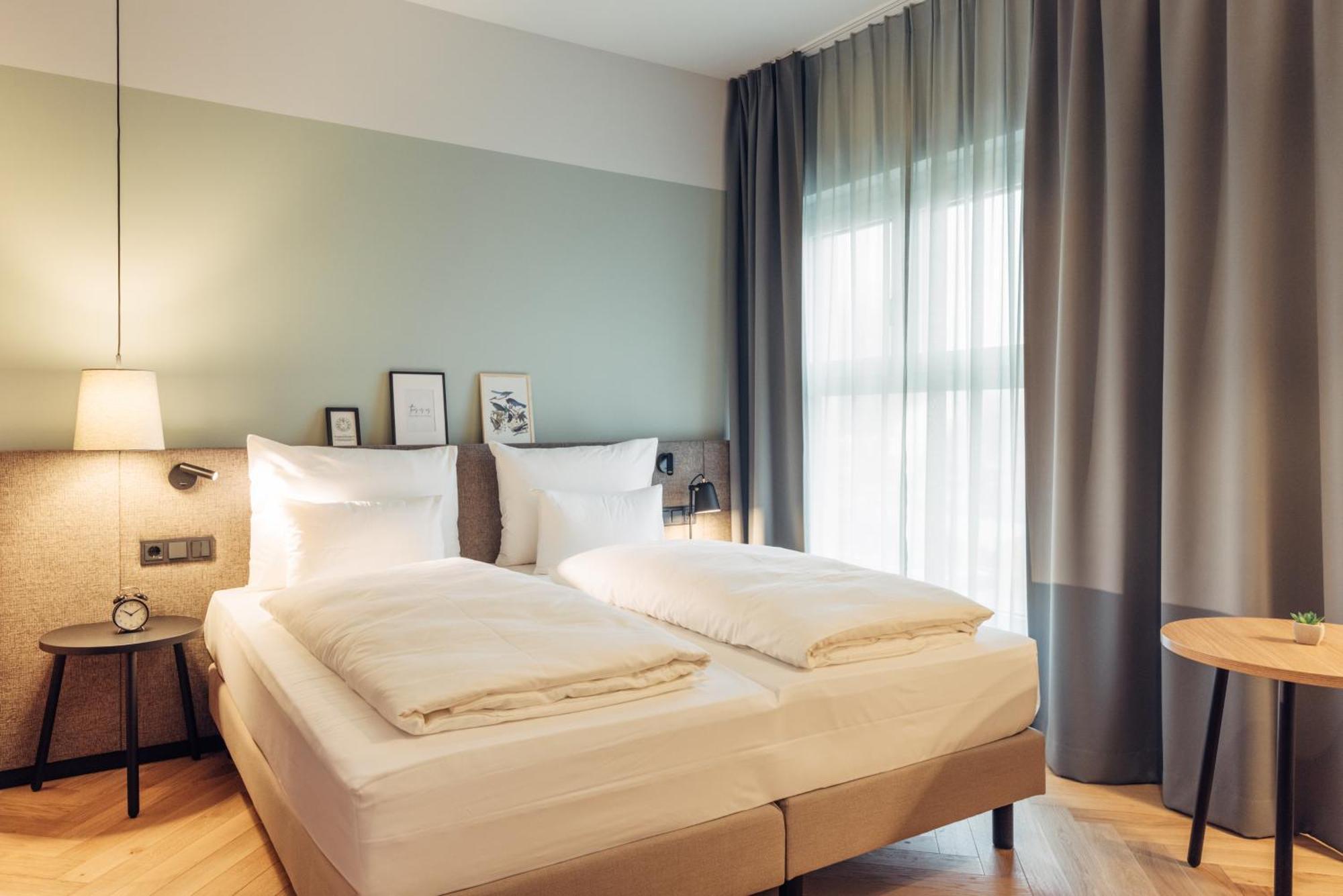 Harry'S Home Graz-Smart City Hotel & Apartments Bagian luar foto
