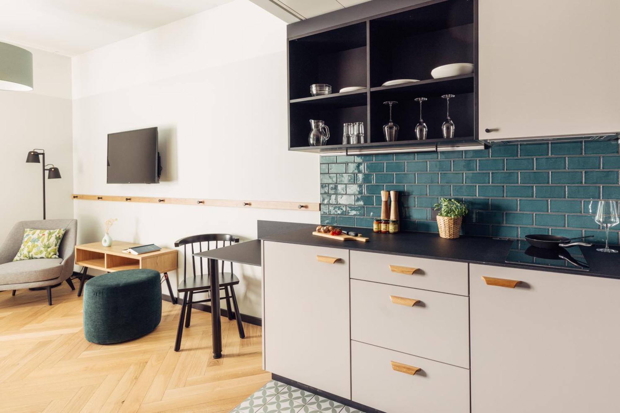 Harry'S Home Graz-Smart City Hotel & Apartments Bagian luar foto